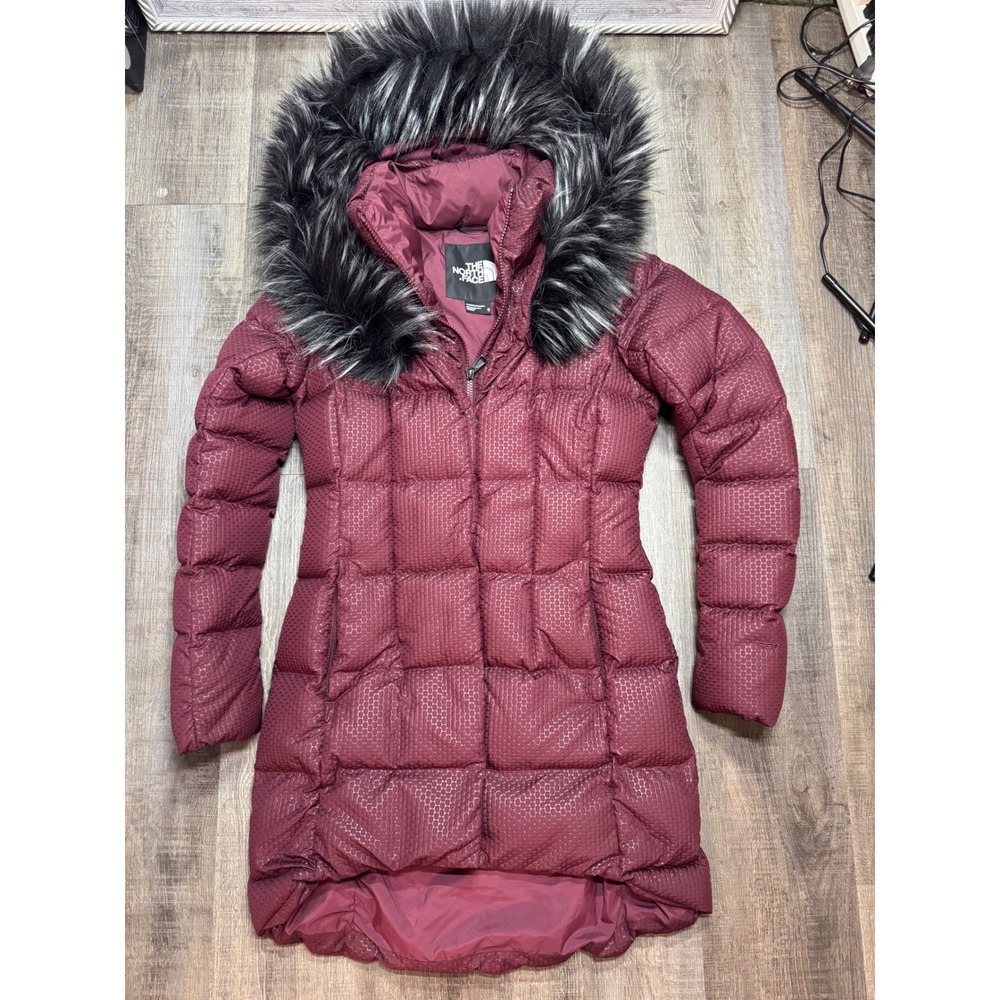 The North Face Dealio Down Parkina Hooded Puffer Parka Burgundy Faux Fur XS